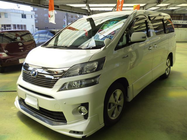 TOYOTA VELLFIRE  HYBRID 4WD 2014