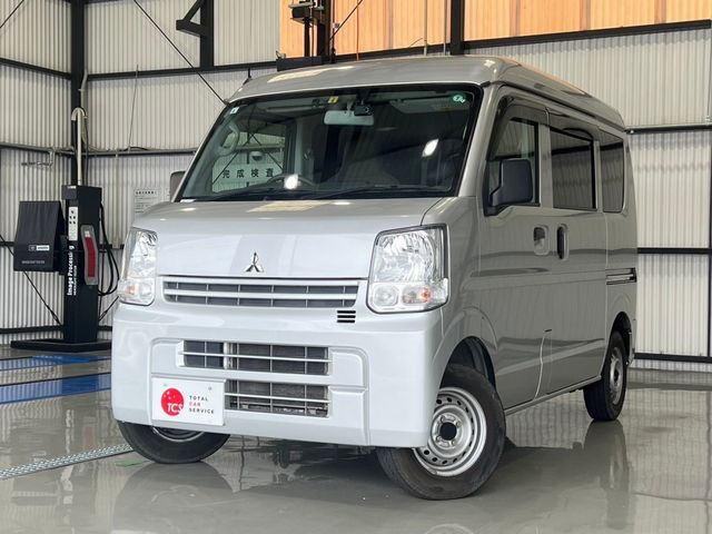 MITSUBISHI MINICAB van 2019