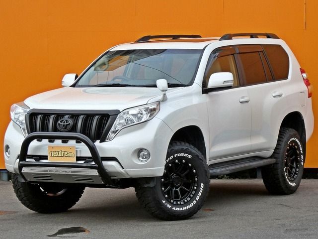 TOYOTA LANDCRUISER PRADO 2014