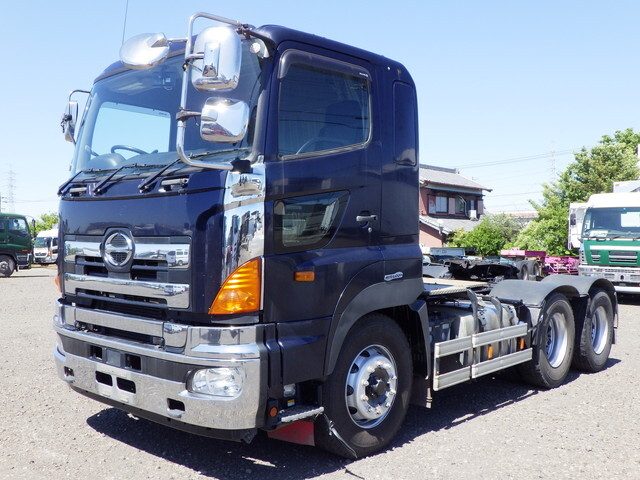 Hino PROFIA 2017