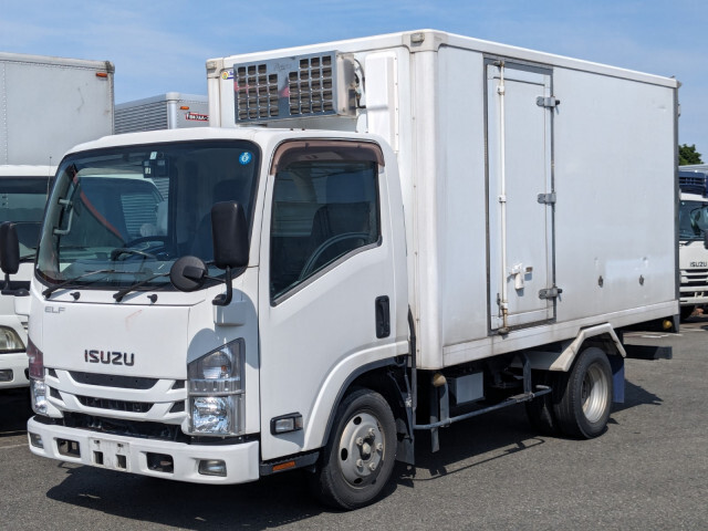 Isuzu ELF 2019