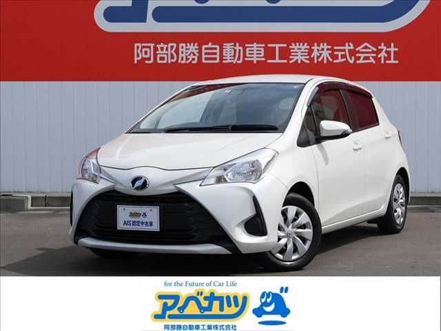 TOYOTA VITZ 2017