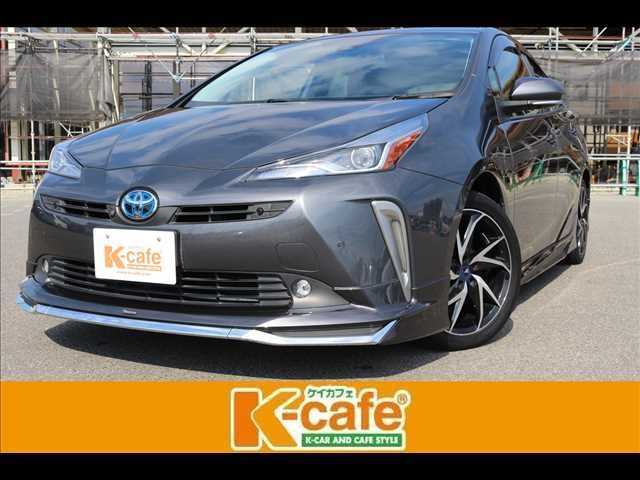 TOYOTA PRIUS 2021