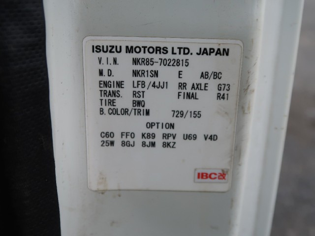 Isuzu ELF 2012