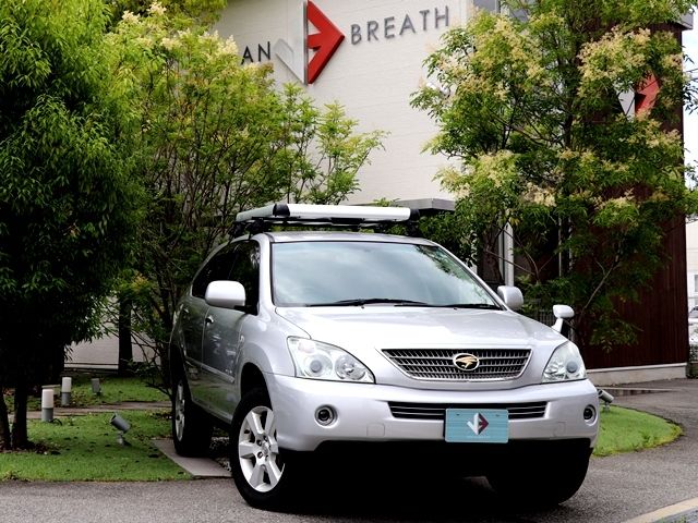 TOYOTA HARRIER HYBRID 2011