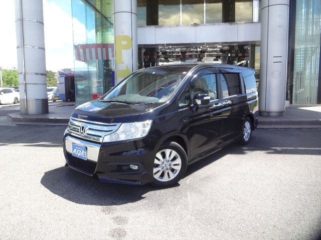 HONDA STEPWAGON SPADA 2011