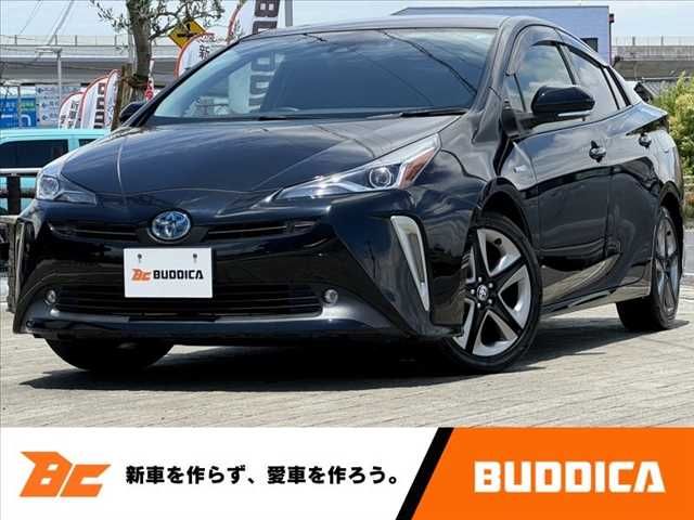 TOYOTA PRIUS 2019