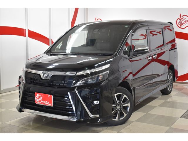 TOYOTA VOXY 4WD 2019