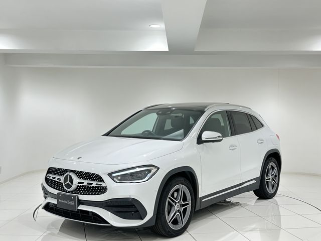 MERCEDES-BENZ GLA class 2023