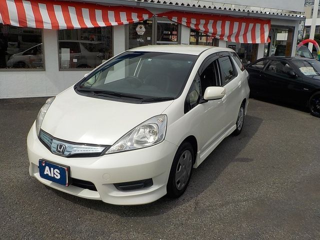 HONDA FIT SHUTTLE HYBRID 2011