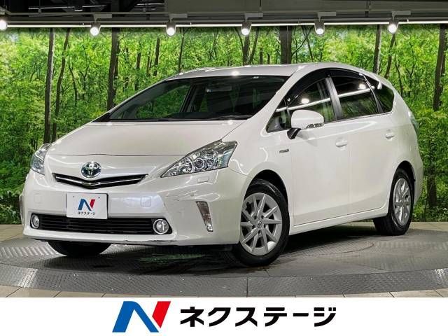 TOYOTA PRIUS ALPHA 2013