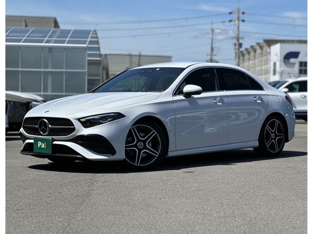 MERCEDES-BENZ A class sedan 2023