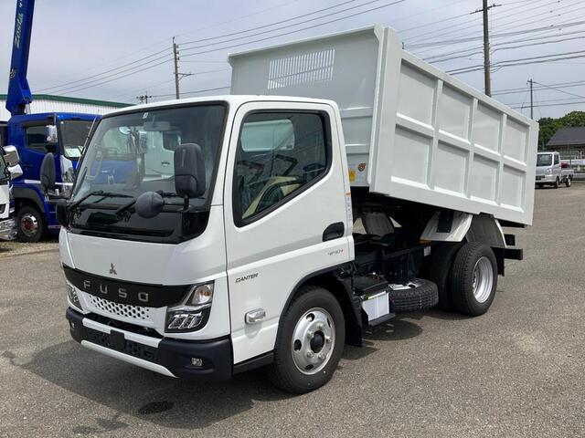 Mitsubishi CANTER 2022