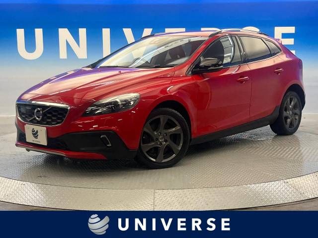 VOLVO V40 CROSS COUNTRY 2013