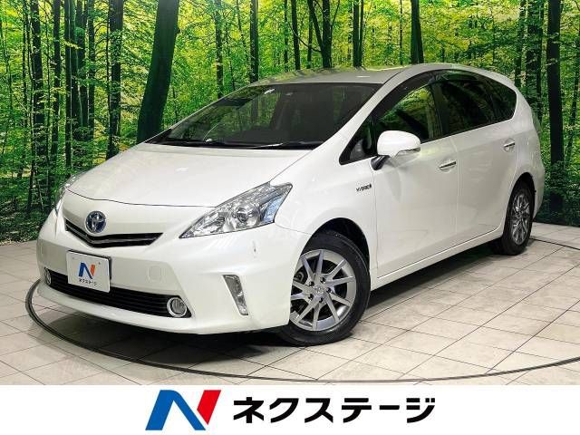 TOYOTA PRIUS ALPHA 2013