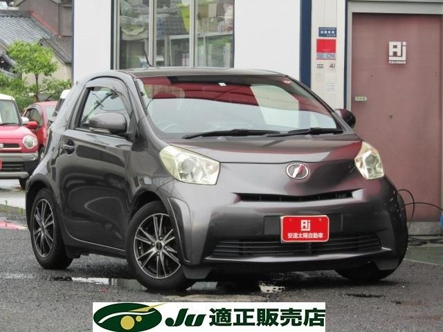 TOYOTA iQ 2010