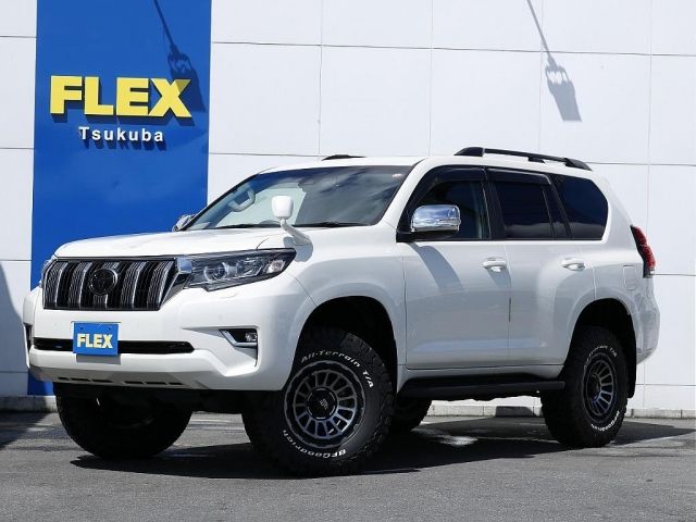 TOYOTA LANDCRUISER PRADO 2018