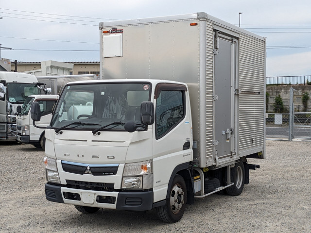 Mitsubishi CANTER 2017