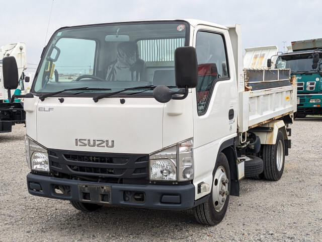 Isuzu ELF 2016