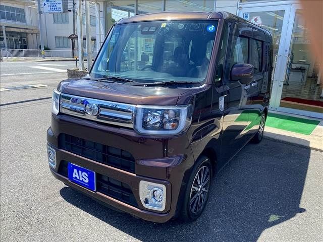 TOYOTA PIXIS MEGA 2018