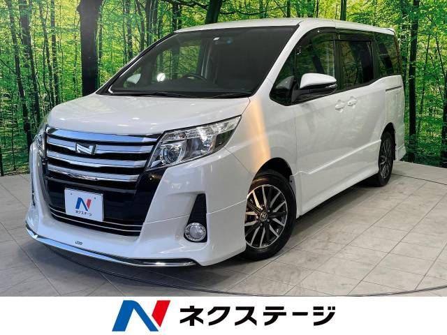 TOYOTA NOAH 2015