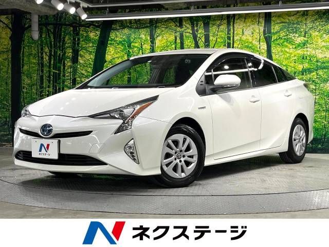 TOYOTA PRIUS 2015