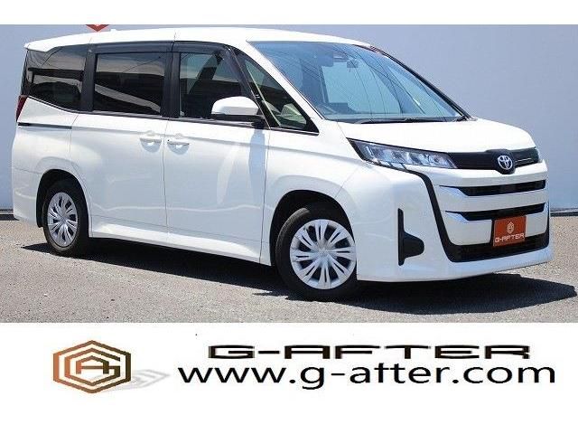 TOYOTA NOAH 2022