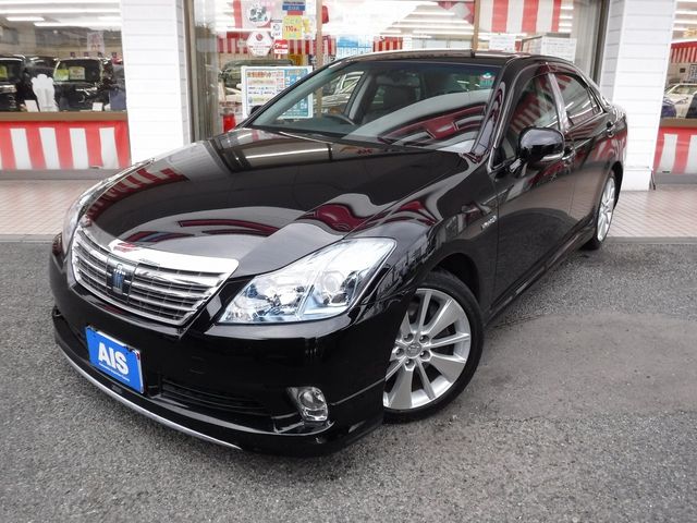 TOYOTA CROWN sedan hybrid 2010