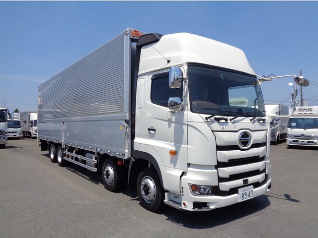 Hino PROFIA 2021