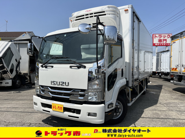 Isuzu FORWARD 2012