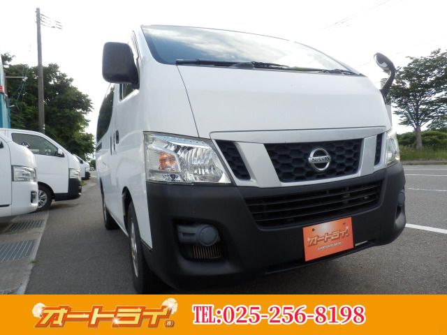 NISSAN NV350 CARAVAN 4WD 2017