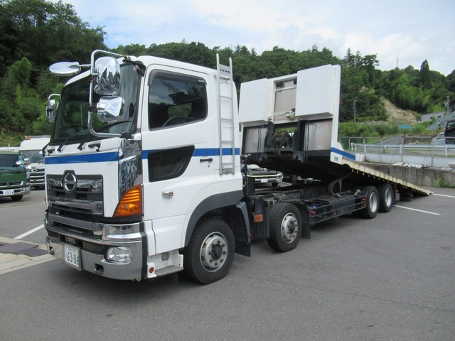 Hino PROFIA 2015