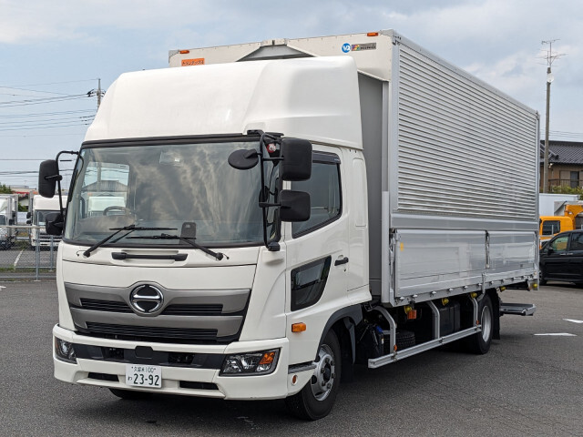 Hino RANGER 2022