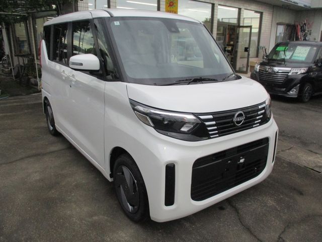 NISSAN ROOX 2024