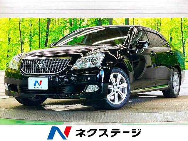 TOYOTA CROWN MAJESTA 2011