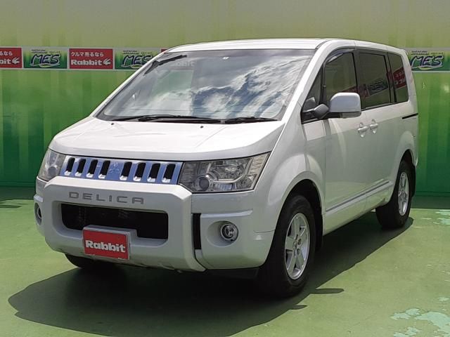 MITSUBISHI DELICA D:5 2WD 2013