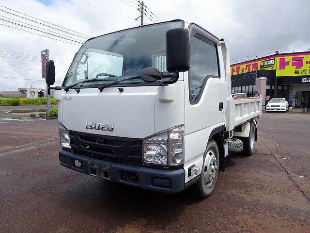 Isuzu ELF 2019