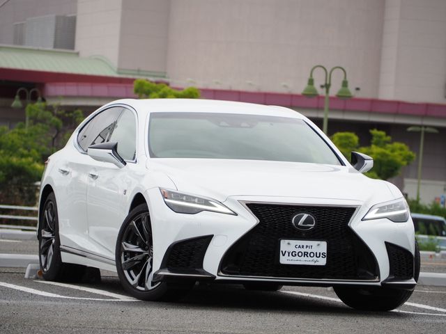 TOYOTA LEXUS LS500 4WD 2021