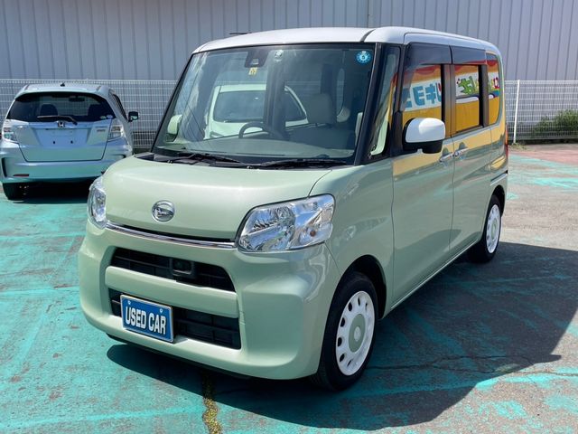 DAIHATSU TANTO 2015