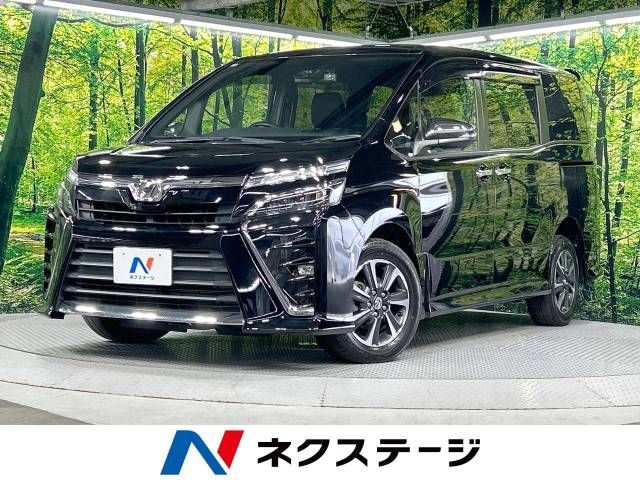 TOYOTA VOXY 4WD 2018