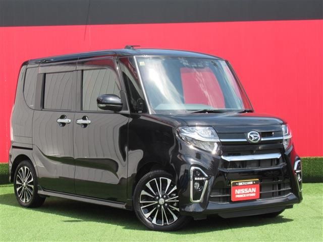 DAIHATSU TANTO CUSTOM 2020