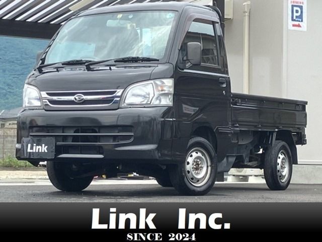 DAIHATSU HIJET truck 4WD 2014