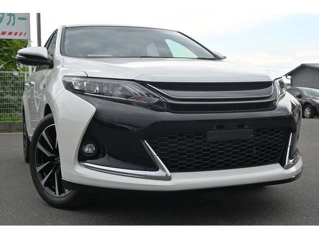 TOYOTA HARRIER 2WD 2015