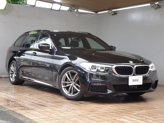 BMW 5series TOURING 2020