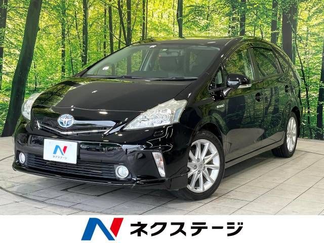 TOYOTA PRIUS ALPHA 2013