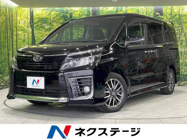 TOYOTA VOXY 2014