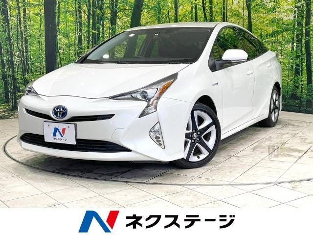 TOYOTA PRIUS 2017