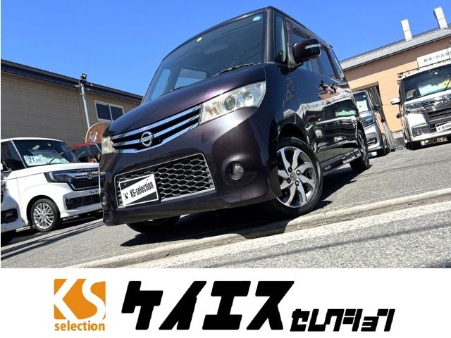 NISSAN ROOX 2011