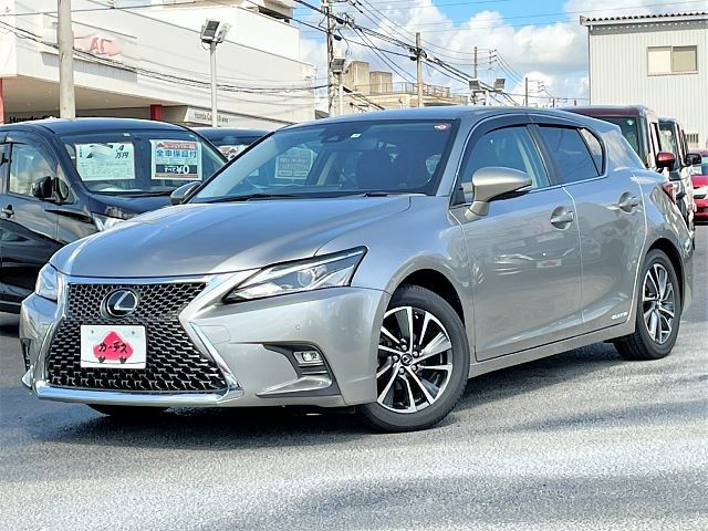 TOYOTA LEXUS CT200h 2017