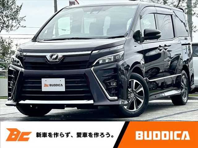 TOYOTA VOXY 2019